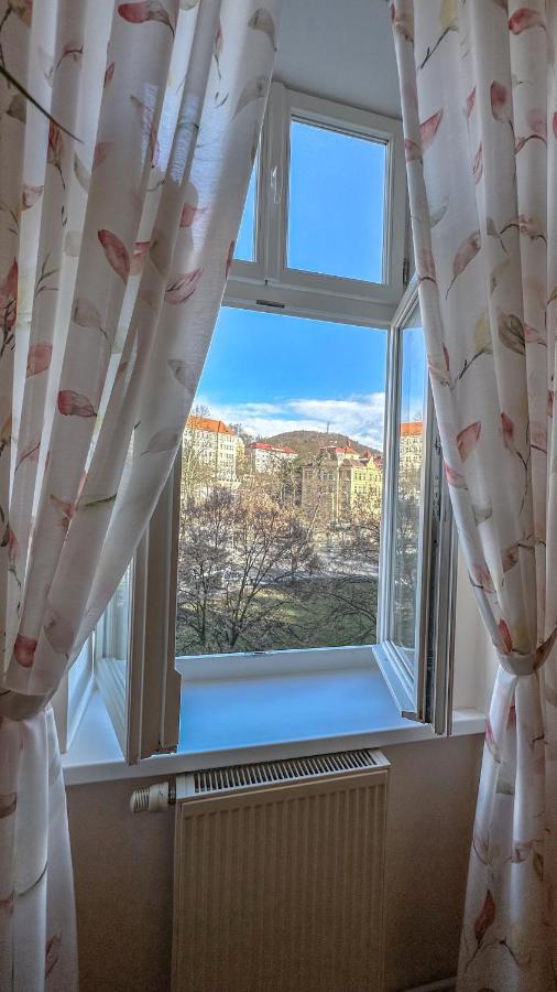 Apartment Bohemia Karlovy Vary Esterno foto