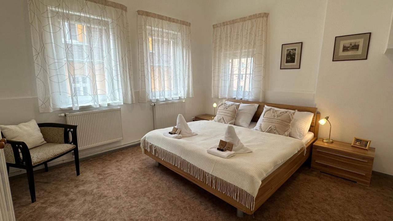 Apartment Bohemia Karlovy Vary Esterno foto
